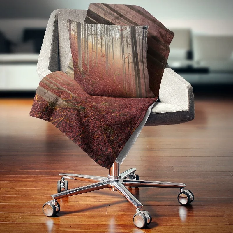 Mohair blankets with a unique sheen and softnessFleece blankets for a cozy and plush textureDesignart 'Foggy Day in Enchanted Forest' Landscape Fleece Throw Blanket