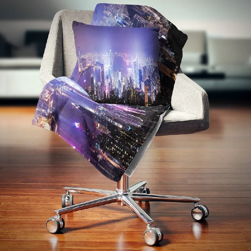 Queen - size blankets for standard - sized bedsBamboo fiber blankets with natural antibacterial propertiesDesignart 'Hong Kong Night City' Cityscape Photo Throw Blanket Queen - size blankets for standard - sized bedsBamboo fiber blankets with natural antibacterial propertiesDesignart 'Hong Kong Night City' Cityscape Photo Throw Blanket