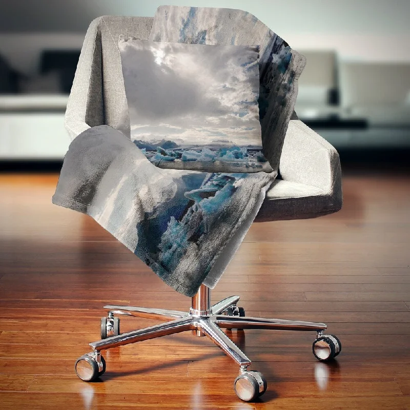 Recycled polyester blankets for an eco - conscious optionAcrylic blankets for a soft and affordable alternativeDesignart 'Ice of Jokulsarlon Lagoon' Landscape Fleece Throw Blanket