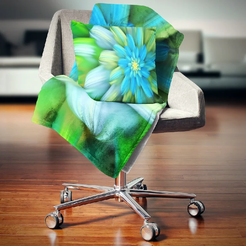 Wool blankets with natural warmth and insulationSilk blankets with a smooth and elegant touchDesignart 'Massive Green Fractal Flower' Floral Throw Blanket Wool blankets with natural warmth and insulationSilk blankets with a smooth and elegant touchDesignart 'Massive Green Fractal Flower' Floral Throw Blanket