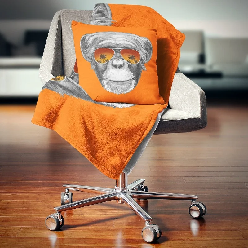 Queen - size blankets for standard - sized bedsAlpaca wool blankets for a hypoallergenic and warm optionDesignart 'Monkey with Mirror Sunglasses' Animal Throw Blanket