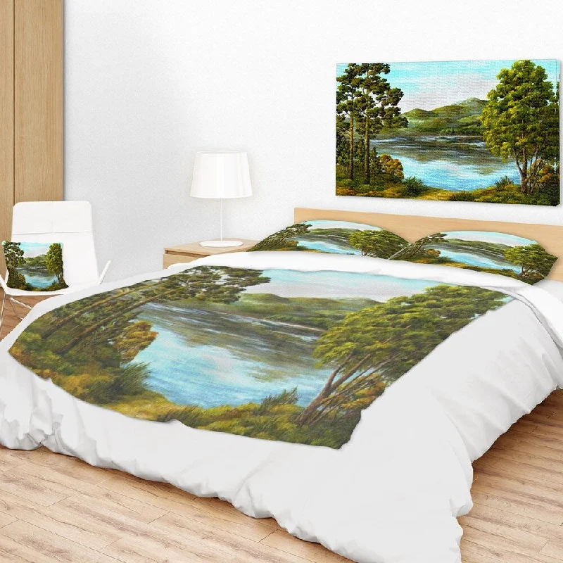 Silk blankets with a smooth and elegant touchKing - size blankets to cover large beds comfortablyDesignart 'Mountain Lake with Blue Water' Landscape Fleece Throw Blanket Silk blankets with a smooth and elegant touchKing - size blankets to cover large beds comfortablyDesignart 'Mountain Lake with Blue Water' Landscape Fleece Throw Blanket