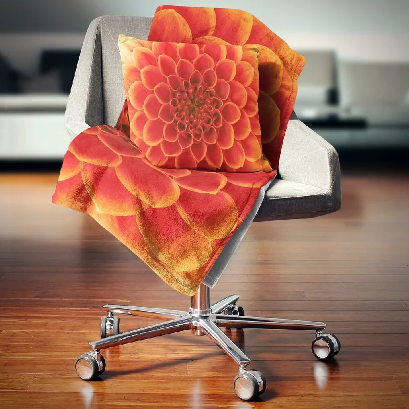 Chenille blankets with a thick and fuzzy textureLinen blankets with a rustic and textured lookDesignart 'Orange Abstract Flower Petals' Floral Throw Blanket Chenille blankets with a thick and fuzzy textureLinen blankets with a rustic and textured lookDesignart 'Orange Abstract Flower Petals' Floral Throw Blanket