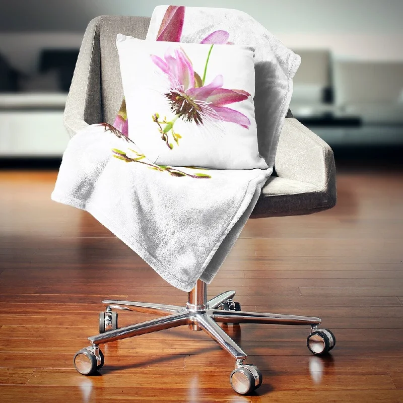 Microfiber blankets that are durable and easy to care forCashmere blankets for ultimate softness and luxuryDesignart 'Passiflora Flower over White' Animal Throw Blanket