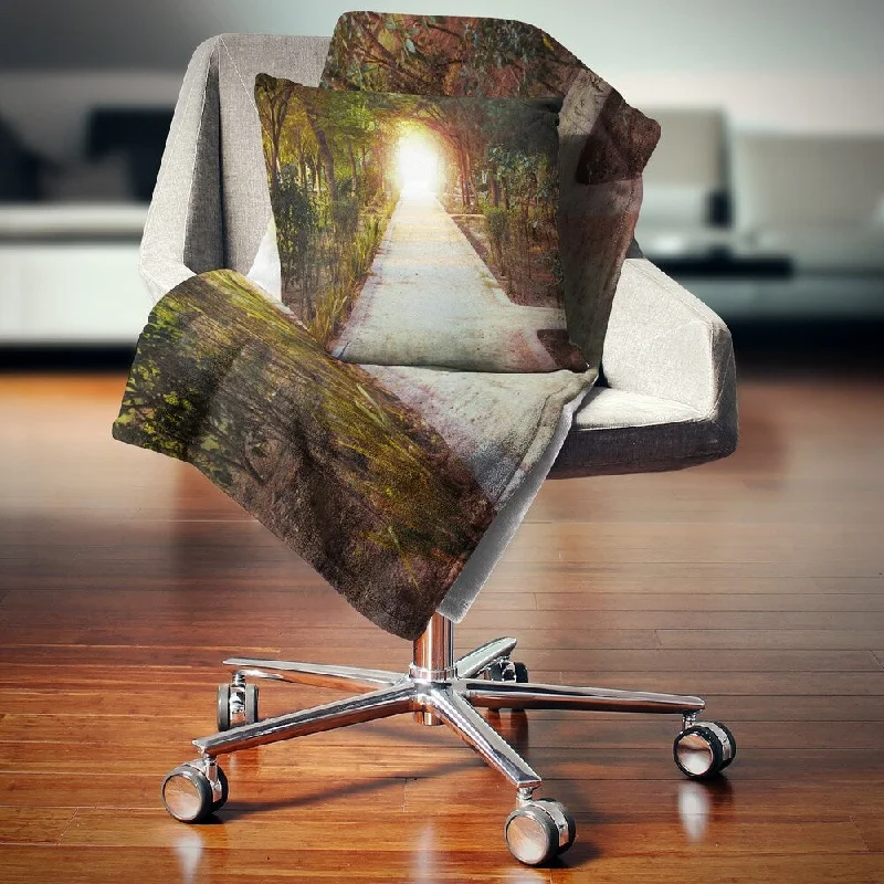Alpaca wool blankets for a hypoallergenic and warm optionCashmere blankets for ultimate softness and luxuryDesignart 'Path to Magical Mystery Woods' Landscape Photography Throw Blanket