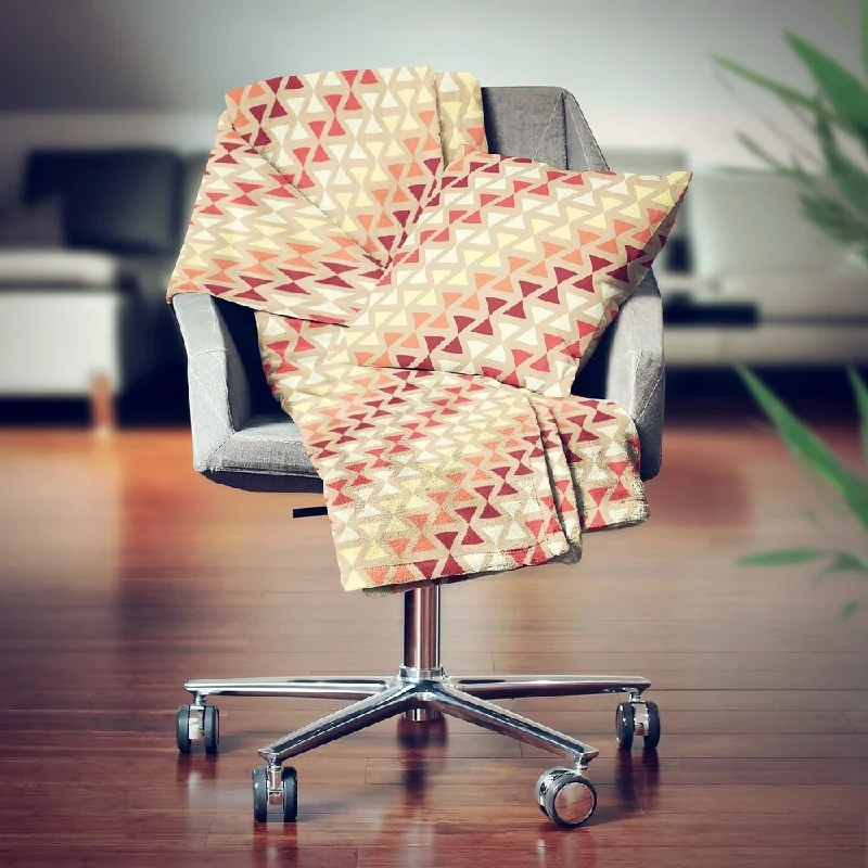 Synthetic fiber blend blankets for a budget - friendly choiceKing - size blankets to cover large beds comfortablyDesignart' Triangular Retro Design IX' Modern Throw Blanket - 71x59 Synthetic fiber blend blankets for a budget - friendly choiceKing - size blankets to cover large beds comfortablyDesignart' Triangular Retro Design IX' Modern Throw Blanket - 71x59