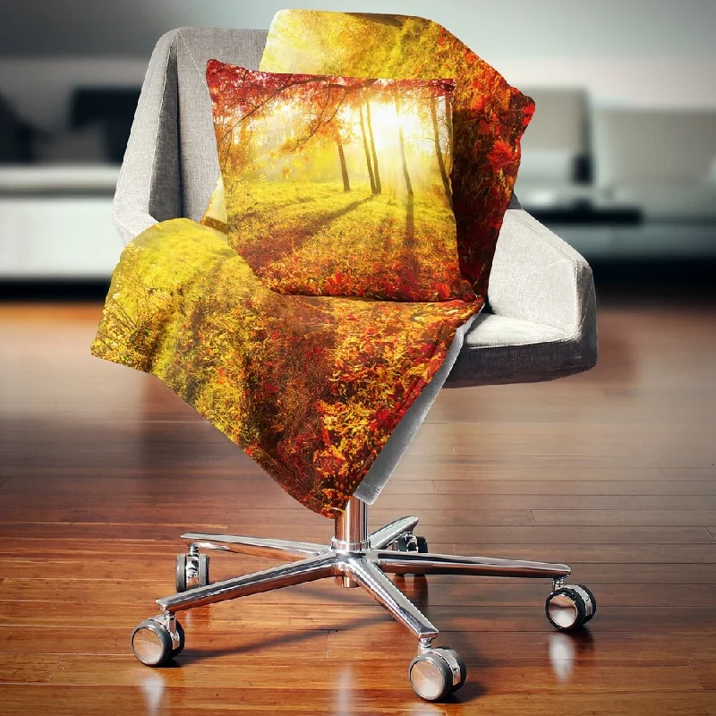 Recycled polyester blankets for an eco - conscious optionWool blankets with natural warmth and insulationDesignart 'Yellow Red Fall Trees and Leaves' Landscape Fleece Throw Blanket
