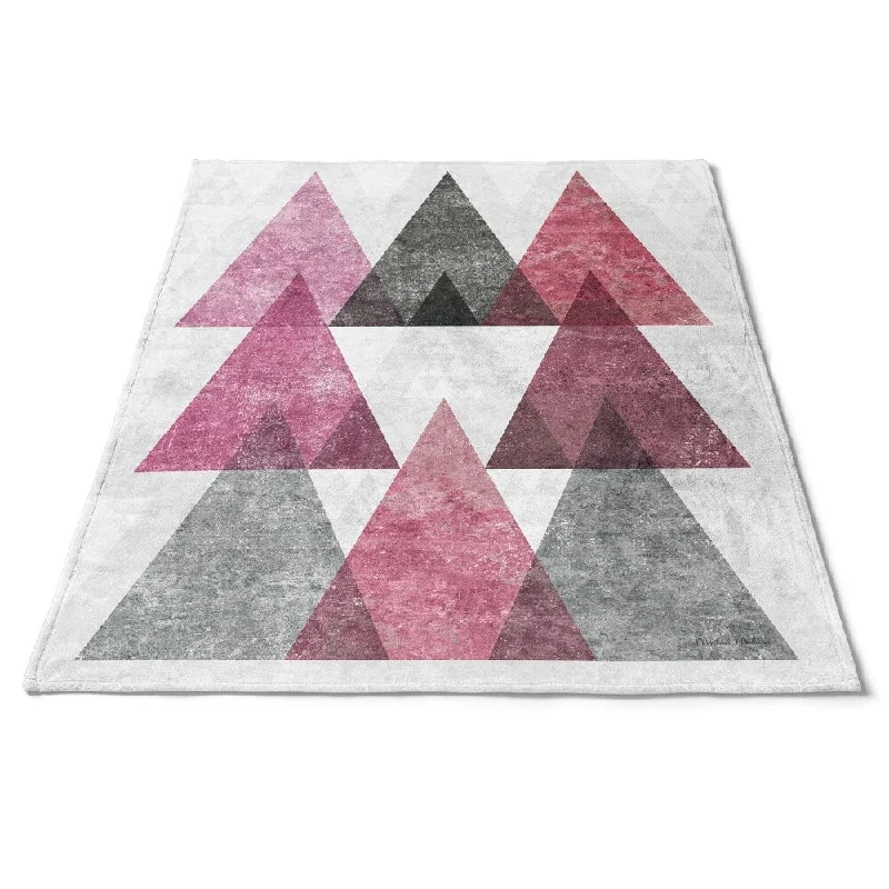 Mohair blankets with a unique sheen and softnessQueen - size blankets for standard - sized bedsDesignart'Geometric Mod Triangles I' Modern Throw Blanket - 71x59 Mohair blankets with a unique sheen and softnessQueen - size blankets for standard - sized bedsDesignart'Geometric Mod Triangles I' Modern Throw Blanket - 71x59