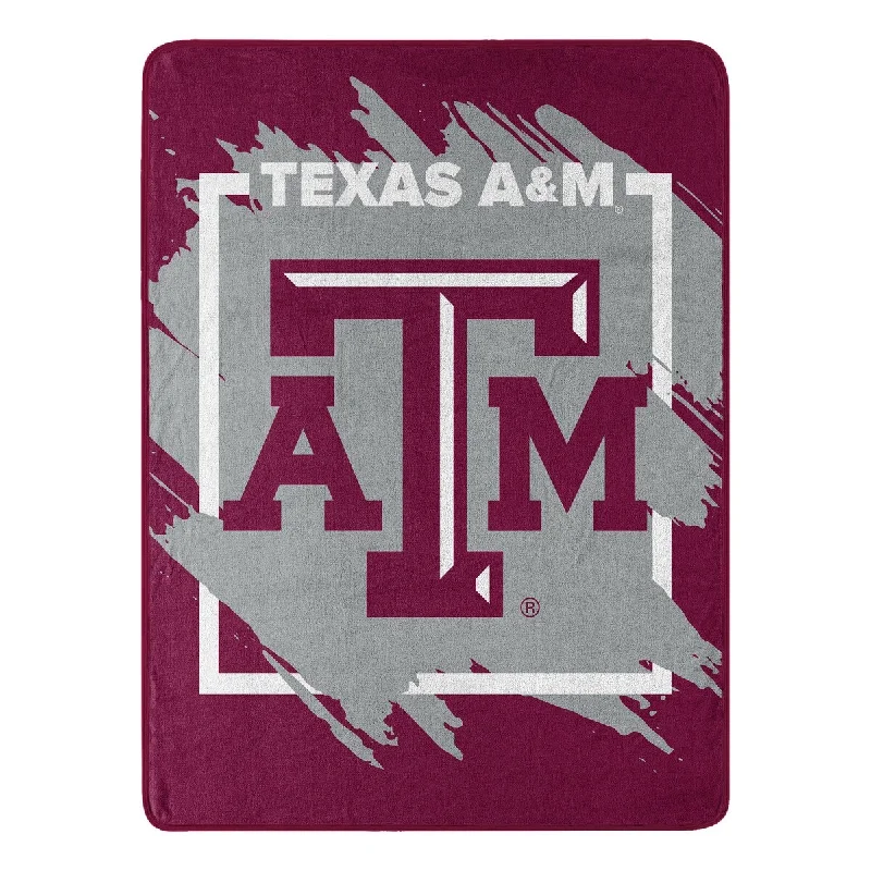 Acrylic blankets for a soft and affordable alternativeCotton blankets for breathability and a lightweight feelDimensional - Texas A&M Micro Raschel Throw Acrylic blankets for a soft and affordable alternativeCotton blankets for breathability and a lightweight feelDimensional - Texas A&M Micro Raschel Throw
