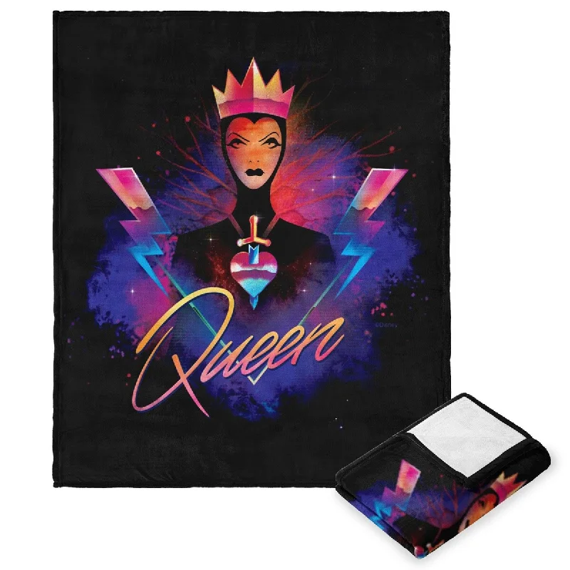 Cashmere blankets for ultimate softness and luxuryChenille blankets with a thick and fuzzy textureDisney Villains Queen Heart Silk Touch Throw Cashmere blankets for ultimate softness and luxuryChenille blankets with a thick and fuzzy textureDisney Villains Queen Heart Silk Touch Throw