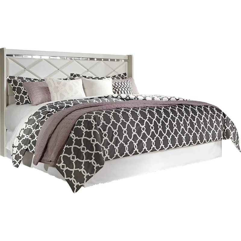 Wool - filled mattresses for natural insulation and moisture - wickingQueen - size mattresses for couples and standard bedroomsDreamur California King / King Headboard - Champagne Wool - filled mattresses for natural insulation and moisture - wickingQueen - size mattresses for couples and standard bedroomsDreamur California King / King Headboard - Champagne
