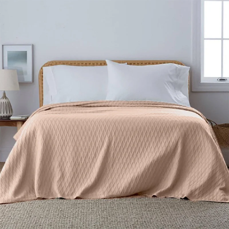 Bamboo fiber blankets with natural antibacterial propertiesChenille blankets with a thick and fuzzy textureFull Cotton Rayon Made From Bamboo Woven Blanket Shell
