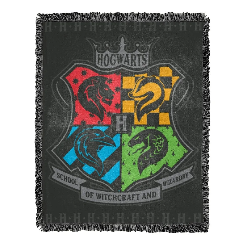 Cotton blankets for breathability and a lightweight feelKing - size blankets to cover large beds comfortablyHarry Potter Heraldry And Hype Jacquard Throw