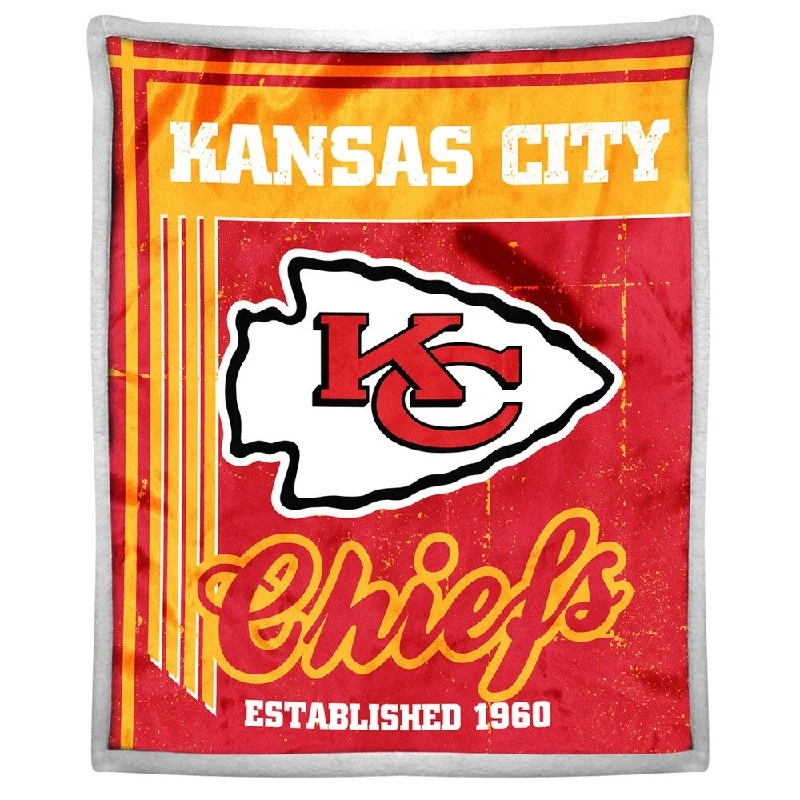 Cotton blankets for breathability and a lightweight feelAcrylic blankets for a soft and affordable alternativeNFL 192 Chiefs Mink Sherpa Throw
