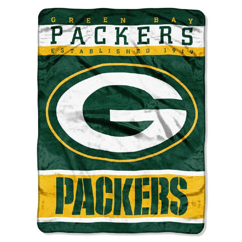 Recycled polyester blankets for an eco - conscious optionAcrylic blankets for a soft and affordable alternativeNFL 806 Packers 12TH Man Raschel Throw Recycled polyester blankets for an eco - conscious optionAcrylic blankets for a soft and affordable alternativeNFL 806 Packers 12TH Man Raschel Throw