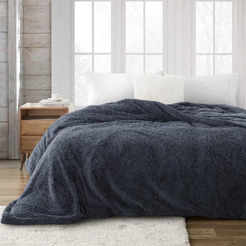 Acrylic blankets for a soft and affordable alternativeCotton blankets for breathability and a lightweight feelPuts This To Sleep® - Coma Inducer® Bed Blanket - Plum Granite